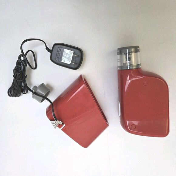 FoodSaver Vacuum Sealer FreshSaver Handheld Rechargeable Sealing Device Red - Picture 4 of 7